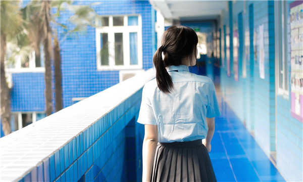 日喀则如何找到一个可以帮助我生孩子的女人？